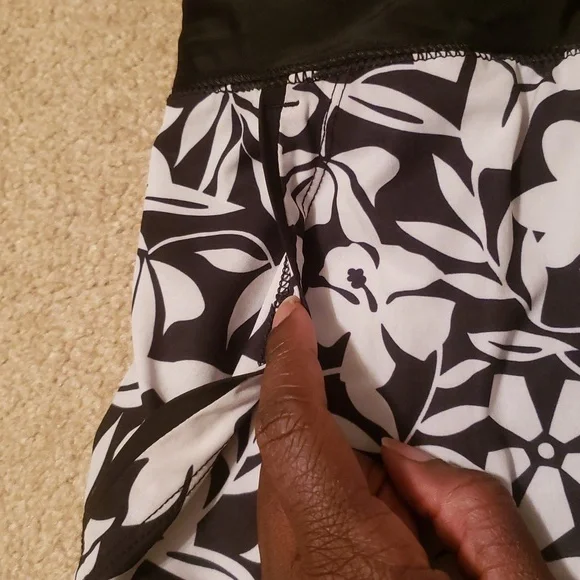 Lands' End Women’s Floral Skirt - Picture 8 of 12